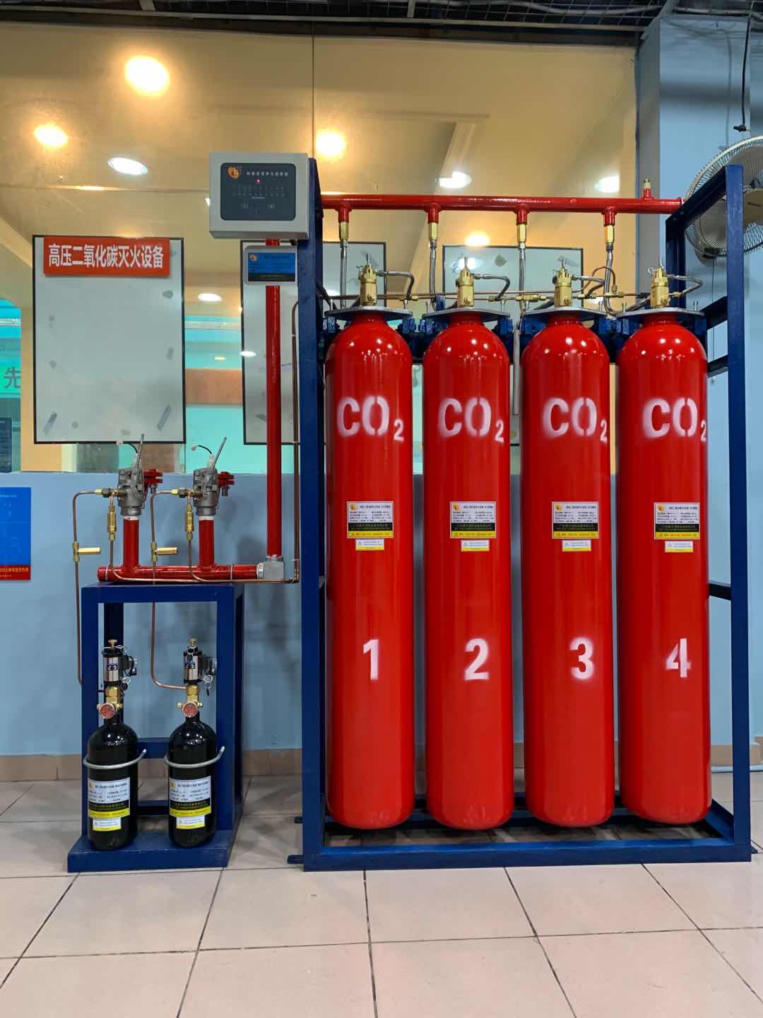 為什么噴涂車間要使用高壓二氧化碳滅火裝置滅火呢？