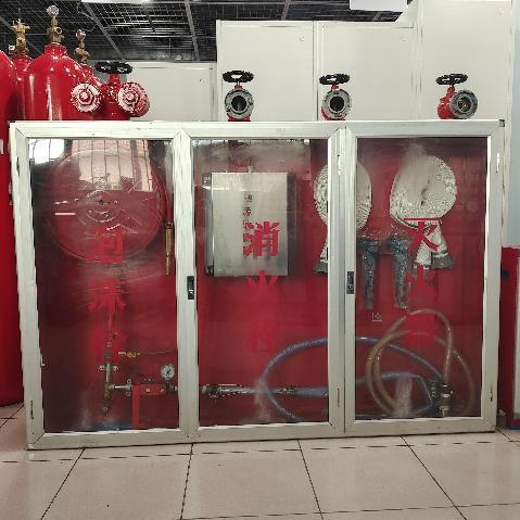 半固定式（輕便式）泡沫滅火裝置PY8`300,PY8`500有哪些優(yōu)點(diǎn)？